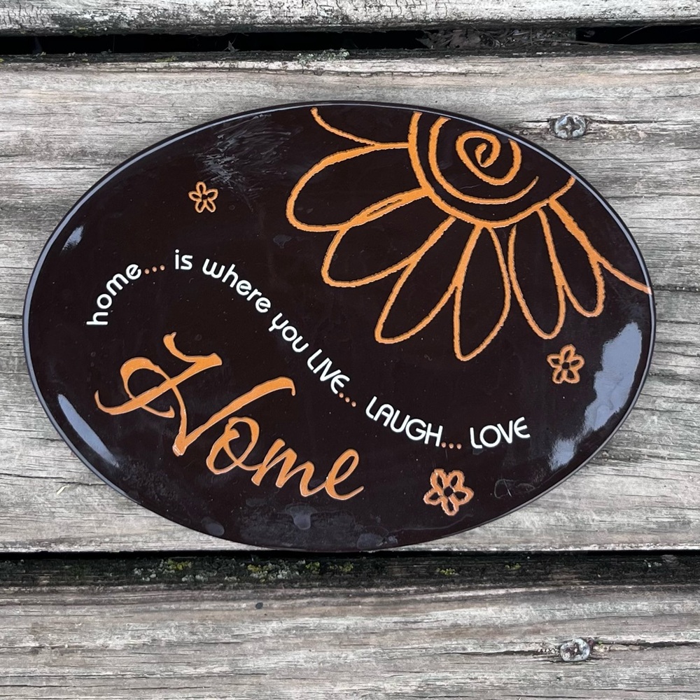 LIFE IS A CIRCLE ‘CARSON’ HOME…LIVE LAUGH LOVE PLATE DECOR - Picture 1 of 5